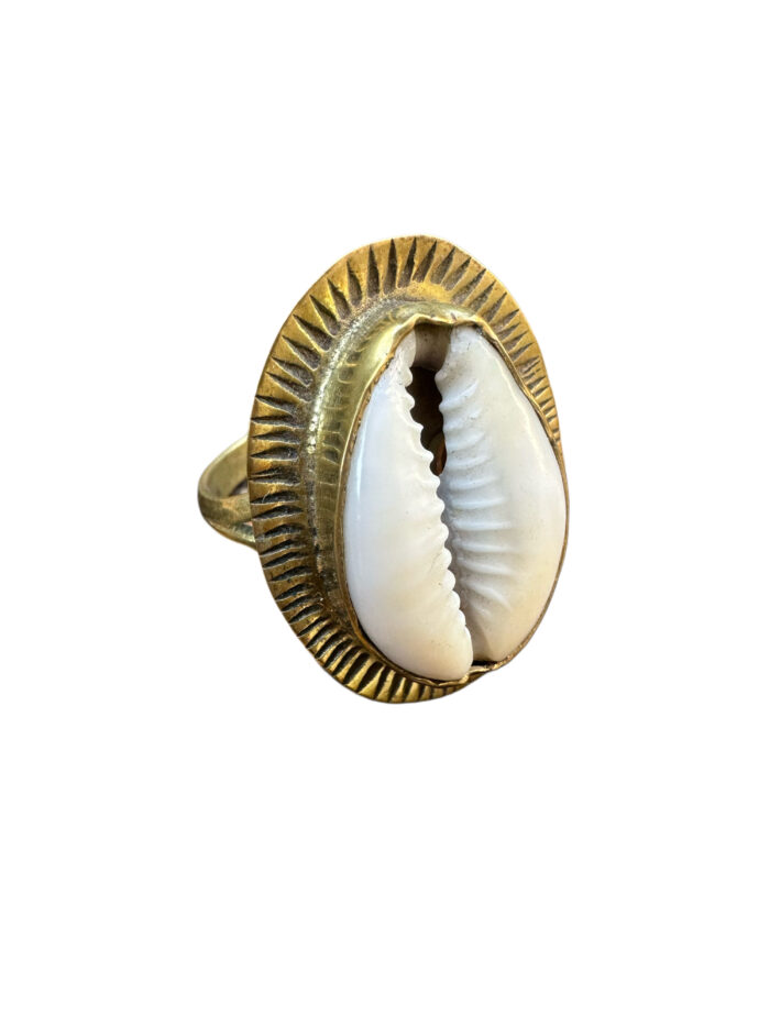 Amuleto Caurí Ring