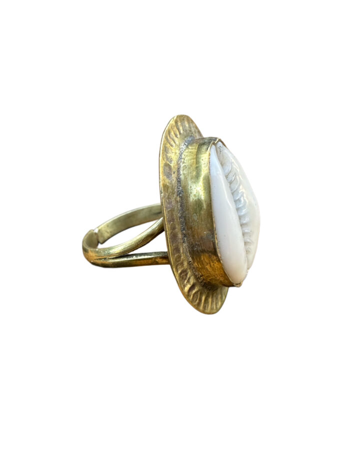 Amuleto Caurí Ring - Image 2